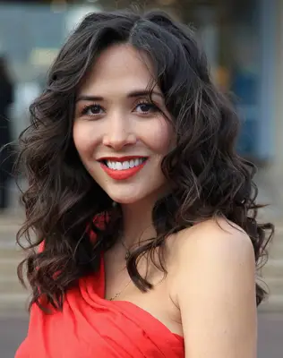 Myleen Klass with loos waves