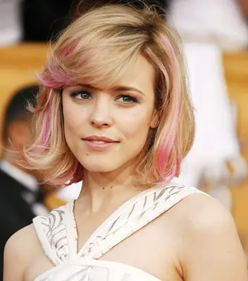 Rachel McAdams with blonde and pink streaks at the 2007 Screen Actors Guild Awards in Los Angeles