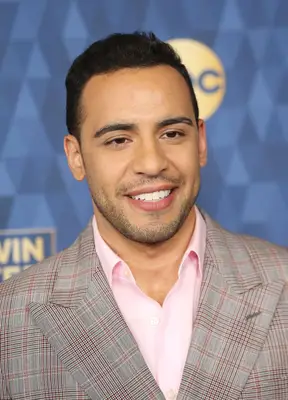 Victor Rasuk short hair