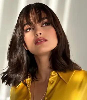 Melissa Barrera with shadow bangs