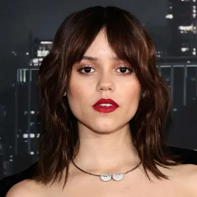 Jenna Ortega with textured shag