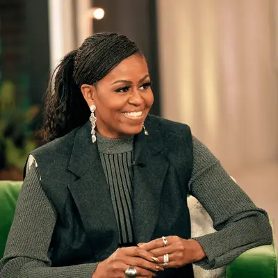 michelle obama wearing braided ponytail