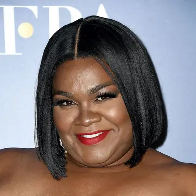 Blunt Bobs Soft Straight Da