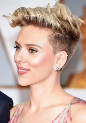 Scarlett Johansson pixie