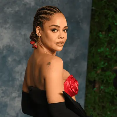 Tessa Thompson wearing medium sized cornrows 