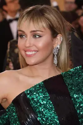 Miley Cyrus at 2019 Met Gala