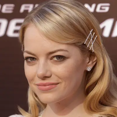 Emma Stone wearing white bobby pins