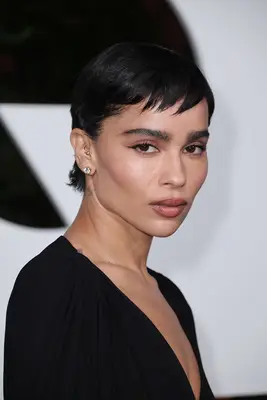 ZoÃ Kravitz with bixie and bangs attends the 2022 GQ Men Of The Year Party