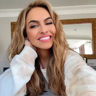 Warm Blonde Hair Color Toasted Coconut Chrishell Stause