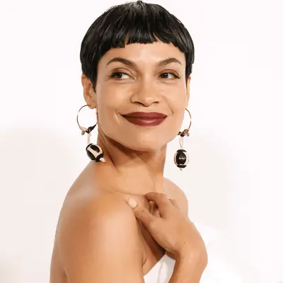 NEW YORK, NEW YORK - NOVEMBER 06: Rosario Dawson attends the 2023 CFDA Awards at American Museum of Natural History on November 06, 2023 in New York City. (Photo by Taylor Hill/FilmMagic)