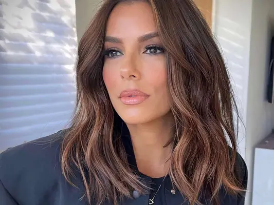 20 trendy, s nízkou údržbou lobů pro ženy nad 40 let