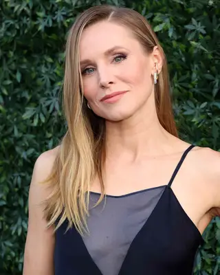 Kristen Bell with mid length layers