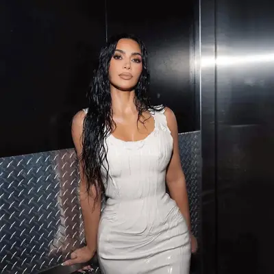 kim kardashian wet hair look