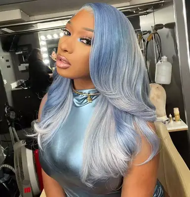 megan thee stallion with icy blue hair