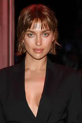 Short Hairstyles: Irina Shayk