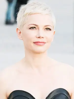 Short hairstyles: Michelle Williams with a gorgeous platinum blonde at this year