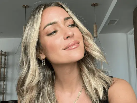 woman with soft waves in blonde hair 