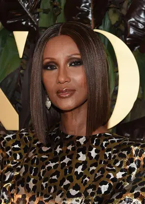 Iman with glossy, straight bob
