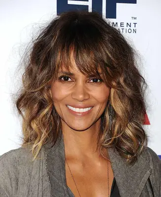 Halle Berry shag with bangs