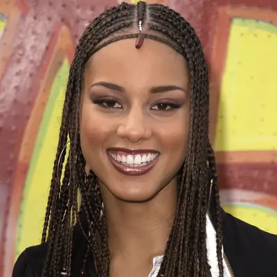 Alicia Keys with Fulani braids with beads