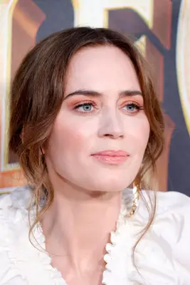 Emily Blunt light brown hair updo