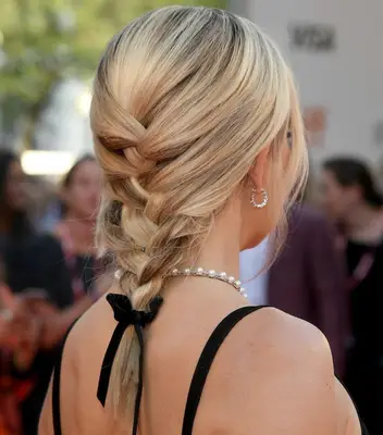 Kate Hudson with a braid.