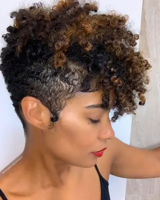 Curly frohawk with fringe
