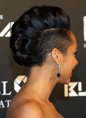 Alicia Keys undercut fauxhawk