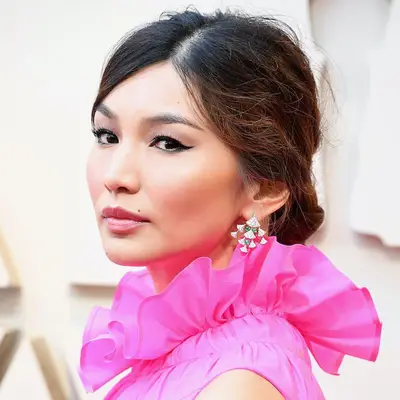 Chignon Messy Undone Gemma Chan