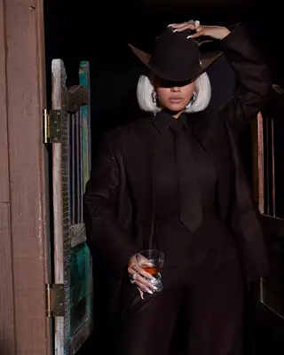 Beatrice Grannò wearing a curved bob hairstyle. 