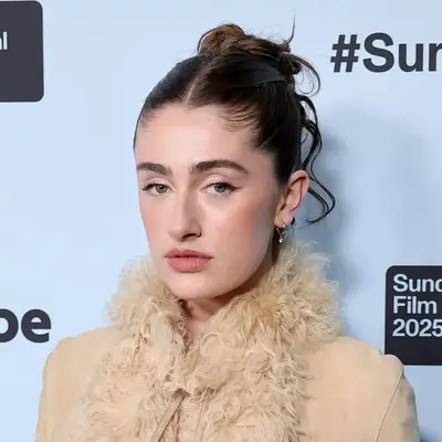 Rachel Sennott curly ballerina bun