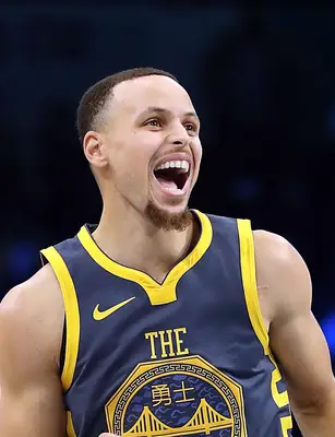 Stephen Curry with a crew cut hairstyle at the 2019 NBA All-Star Weekend in Charlotte, North Carolina