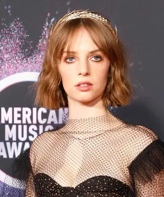 Maya Hawke tousled bangs