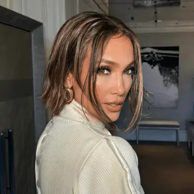 Jennifer Lopez with piecy asymmetric bob