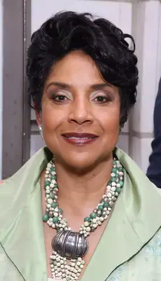 Phylicia Rashad with a voluminous pixie hairstyle