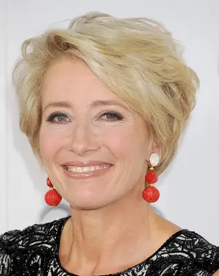 Emma Thompson with a long pixie hairstyle on the red carpet