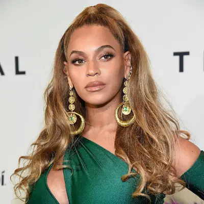 Beyoncé with dark honey blonde hair at the TIDAL X: Brooklyn event in 2017