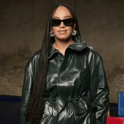 solange knowles wearing micro knotless braids