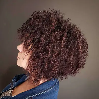 strawberry brown curly tendrils