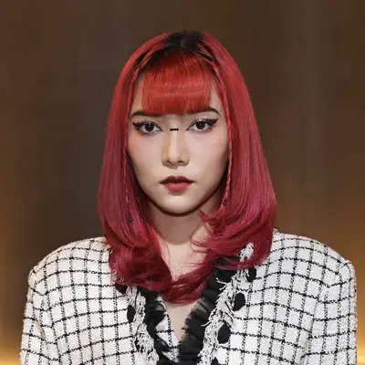 Isyana Sarasvati red hair straight bangs