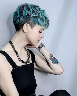 Choppy blue and black two-toned pixie cut