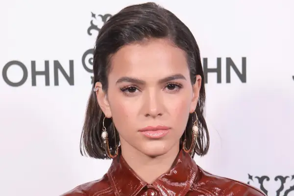 Bruna Marquezine