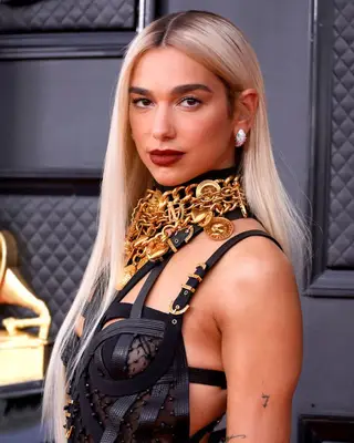 Dua Lipa blonde 2022 Grammys