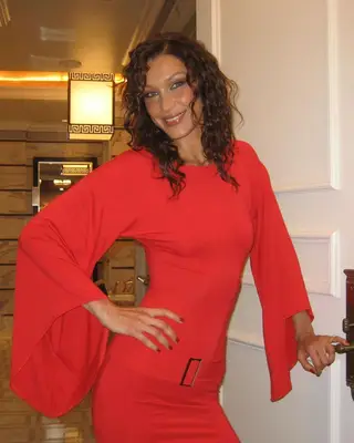 Bella Hadid with voluminous curls