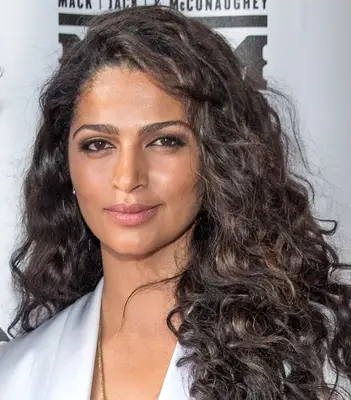 Camila Alves long, curly hair