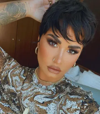 Demi Lovato pixie with wispy bangs