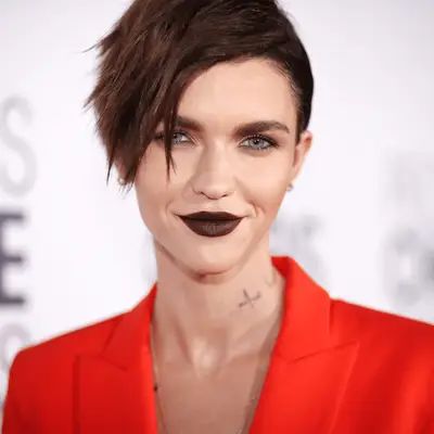 ruby rose wearing sideswept faux hawk