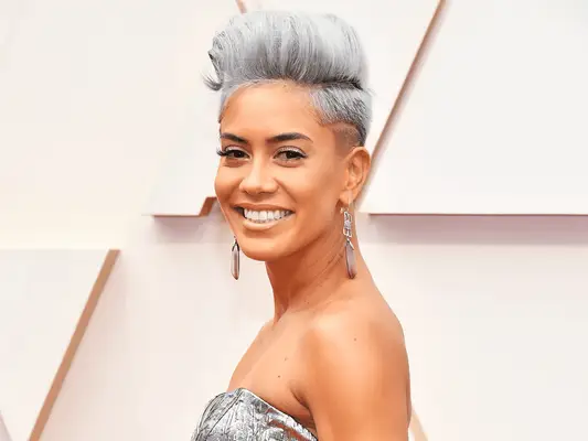 woman wearing silver faux hawk
