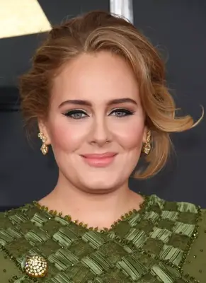 Adele Adkins with a swept up updo