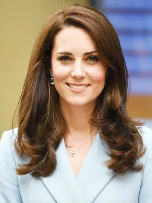 kate middleton with chestnut hair